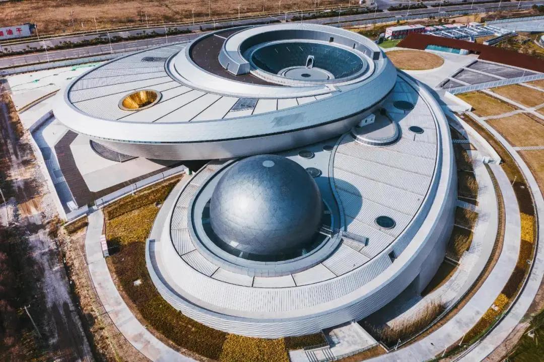 虚拟天文馆下载安装与使用全攻略：轻松探索宇宙，在家也能观星